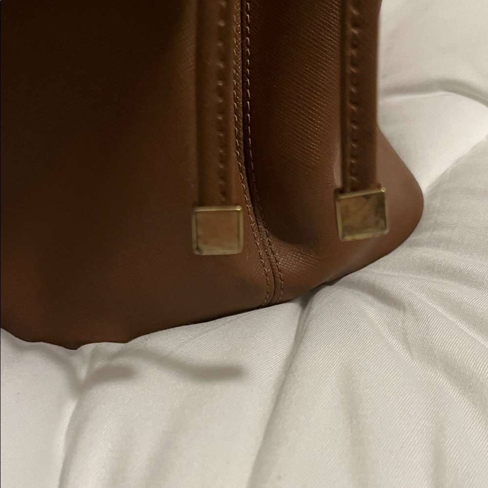 Coach Payton Chestnut Brown Leather Tote with Gold Accents - Picture 5 of 16